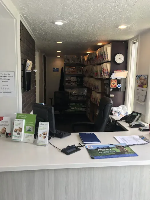 Pet Stop Veterinary Clinic 6
