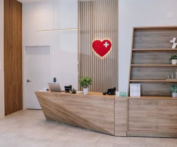 InstaVet Urgent Care & Wellness Animal Hospital - LIC Queens Pet Surgery Medical Center