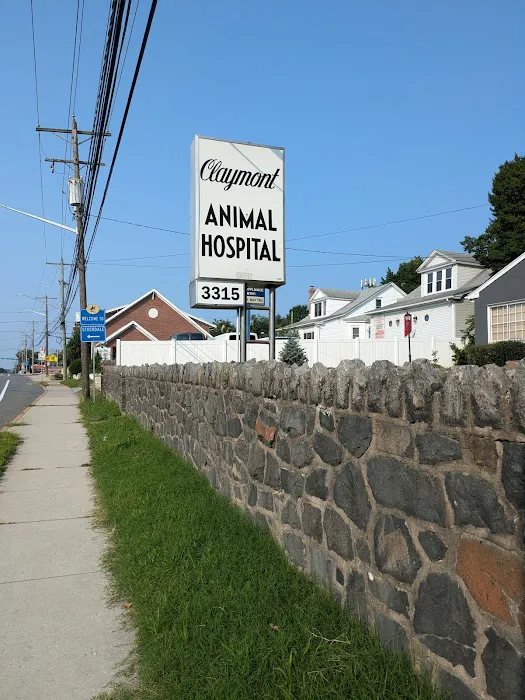 Claymont Animal Hospital 12