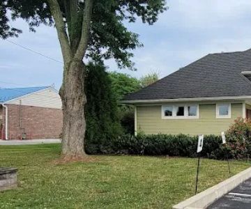 Phoenixville Animal Hospital: Thomson Carl DVM