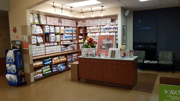 VCA Lakewood Animal Hospital 12