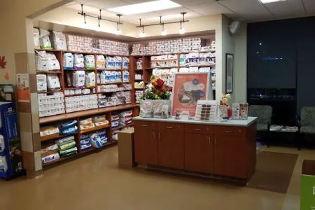 VCA Lakewood Animal Hospital