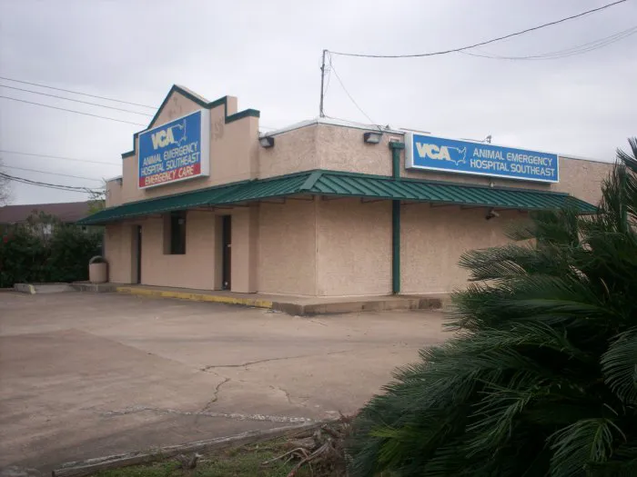 VCA Animal Emergency Hospital Southeast 12