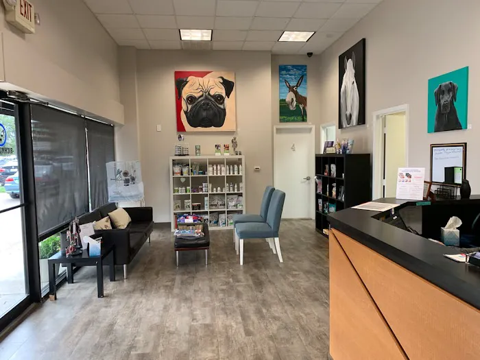 Richmond Avenue Animal Hospital 12