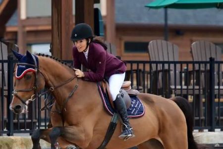 Campobello Equine Reproduction Services: Liliana Montoya, DVM