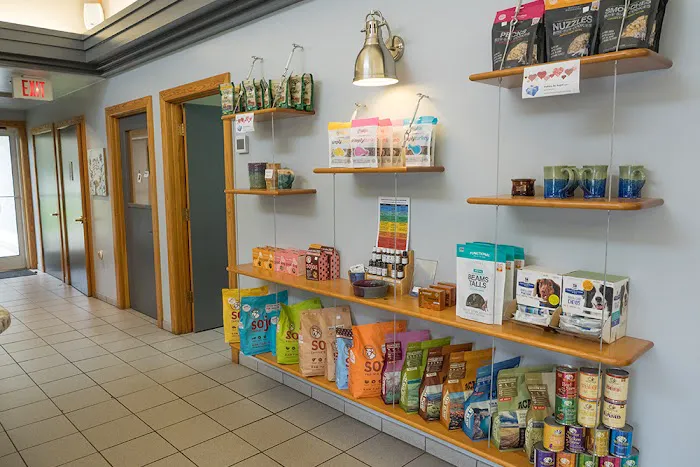 Bonnie Brae Veterinary Hospital 7
