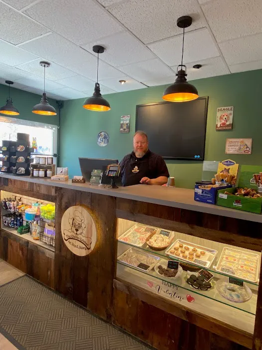 The Clever Critter Pet Shop and Bakery 4