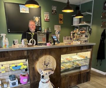 The Clever Critter Pet Shop and Bakery