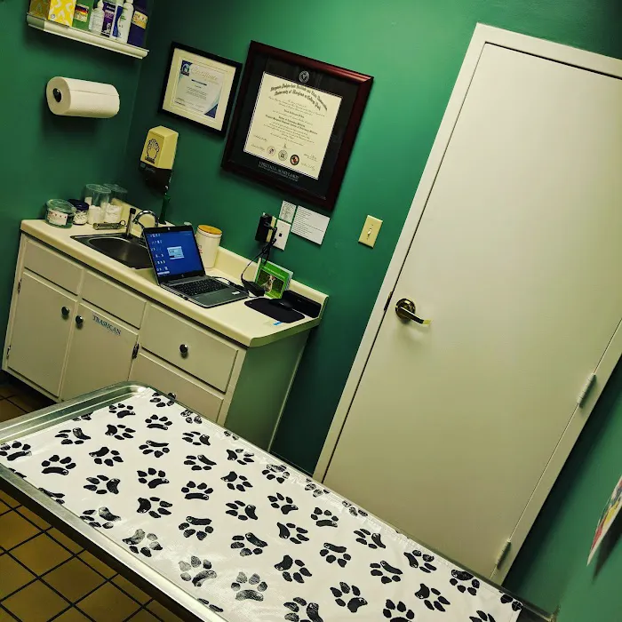 Vinton Veterinary Hospital Wellness Center 1