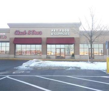 Chuck & Don's Pet Food & Supplies