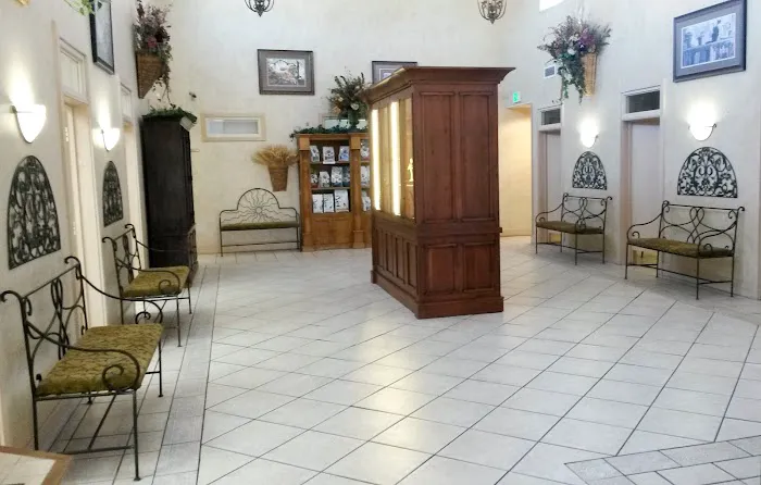 VCA Jordan River Animal Hospital 5