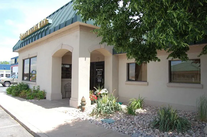 Animal Medical Clinic, A Thrive Pet Healthcare Partner 5