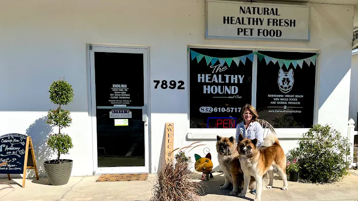 The Healthy Hound 12