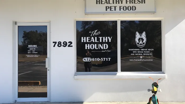 The Healthy Hound 12