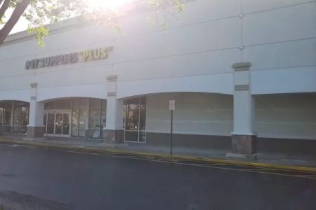 Pet Supplies Plus Lake Park