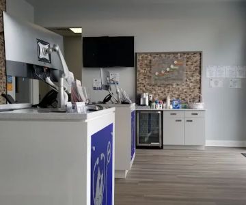 Forever Vets Animal Hospital - Riverside