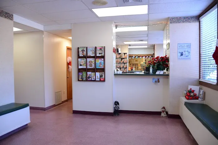 Hidden Hills Animal Hospital 12