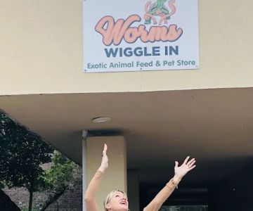 Worms Wiggle In. Pocket Pets. BY APPOINTMENT ONLY