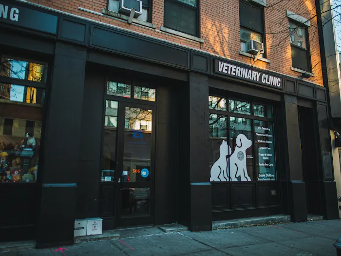 Pure Paws Veterinary Care of Hell's Kitchen 10