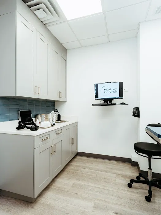 Veterinary Eye Center of New York City (Hell's Kitchen) 3