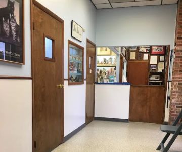 Lodder's Plaza Animal Clinic
