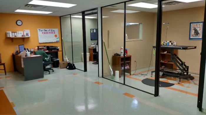 West Towne Veterinary Center 12