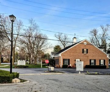 Linworth Animal Hospital: Sheridan Kathryn W DVM