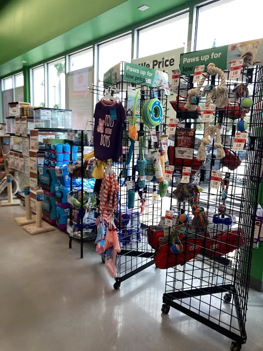 Pet Supplies Plus North Port 12