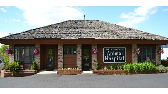 Arden Shoreview Animal Hospital 10