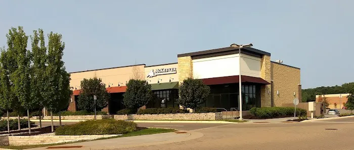 McKeever Dermatology Clinics 12