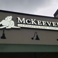 McKeever Dermatology Clinics ico