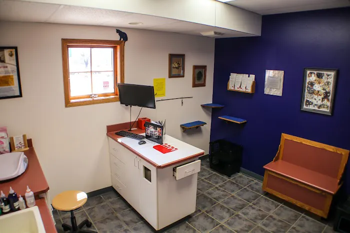 Hallett Veterinary Hospital 12