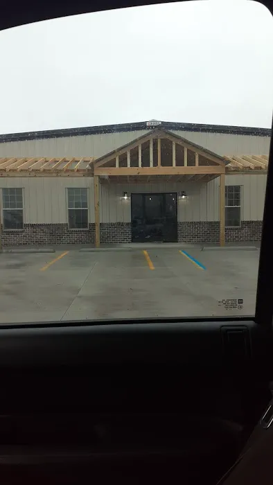 Mud Creek Veterinary Services 12