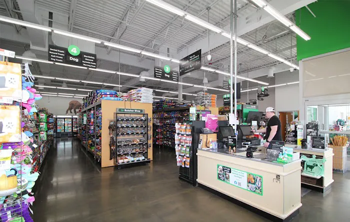 Pet Supplies Plus Yorkville 7