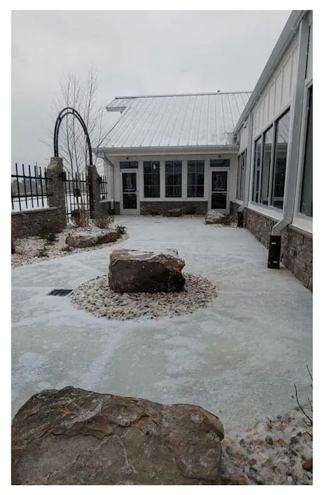 Kent Farms Animal Hospital 12