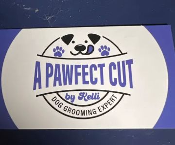 A pawfect cut by Kelli