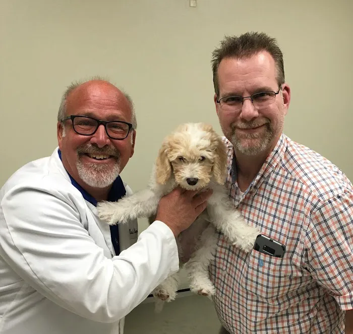 Hickory Knoll Veterinary Hospital 12