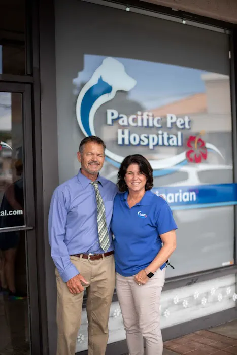 Upton Ken DVM @ Pacific Pet Hospital 3