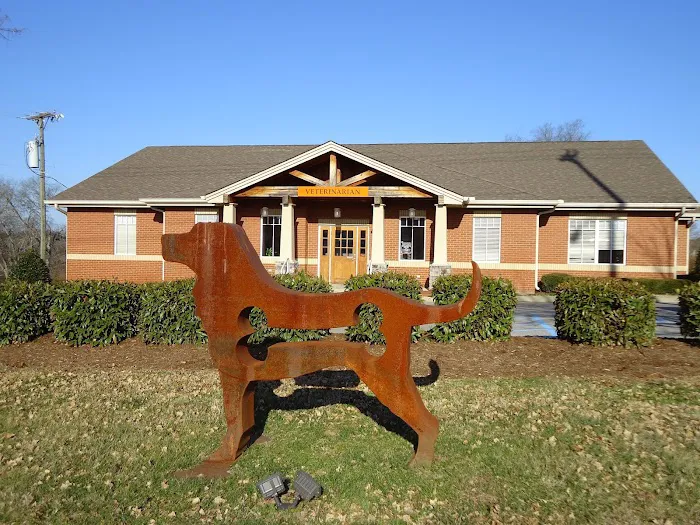 Hendersonville Animal Hospital 12