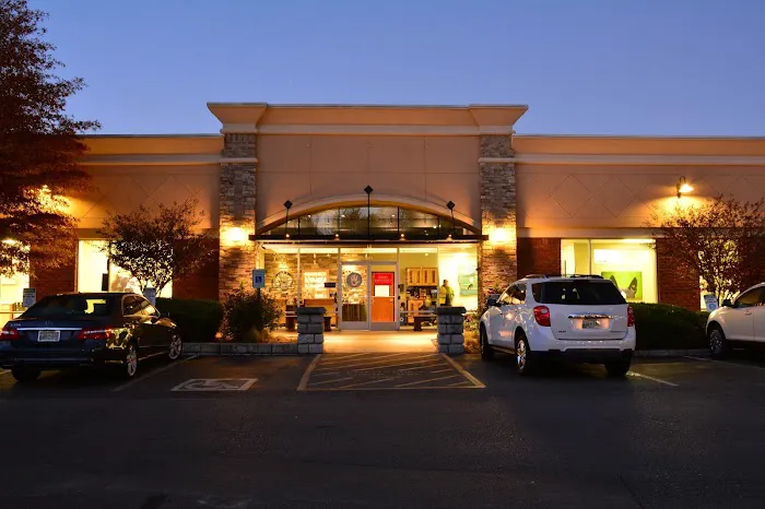 Nashville Veterinary Specialists + Animal Emergency 12