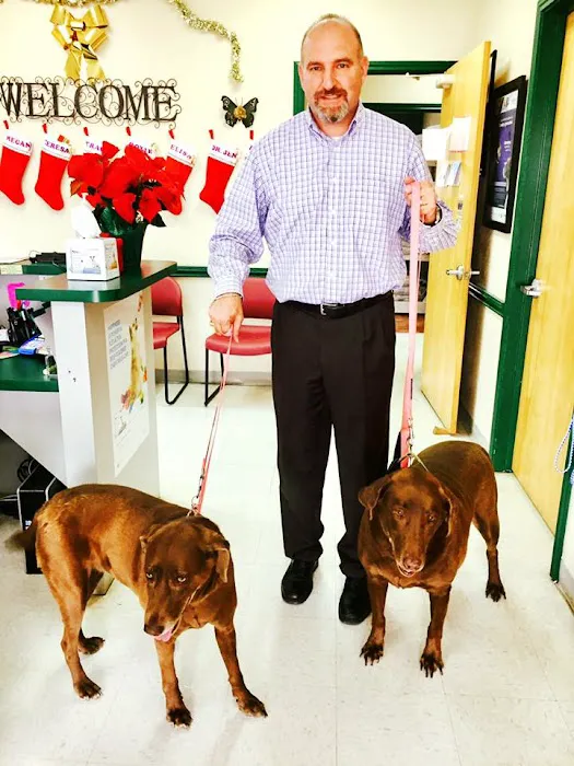 Potranco Veterinary Clinic 12