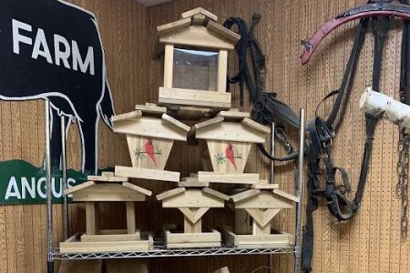 Wayne's Feed Store