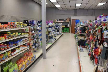 Michelle’s Pet Center
