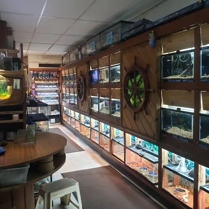 Terry's Aquarium & Pet Center 8