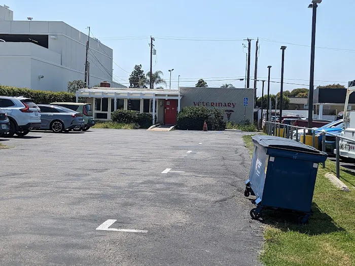 Beach Garfield Veterinary Hospital 12