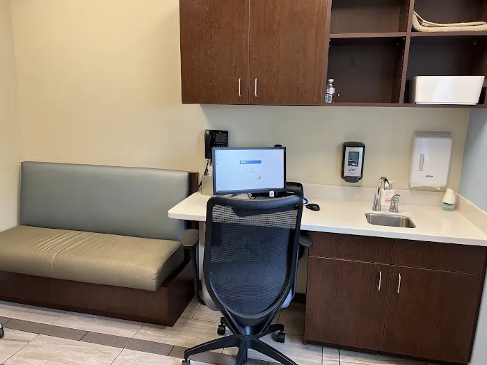 VCA West Coast Specialty and Emergency Animal Hospital 12