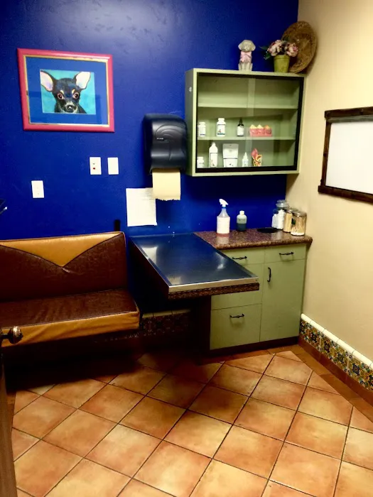 Grand Pet Care Center 12