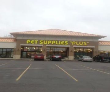 Pet Supplies Plus White Lake - Highland