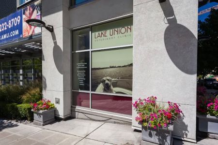 Lake Union Veterinary Clinic