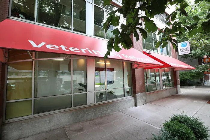BluePearl Pet Hospital Downtown Seattle 12
